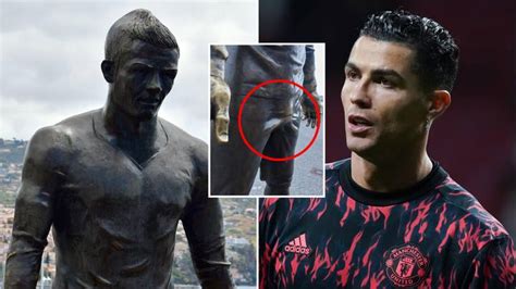 ronaldo cock|Cristiano Ronaldo Statues Penis Is Worn Out Because Too。